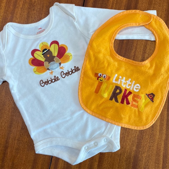 Other - 6/9mo Baby Thanksgiving Onesie & Bib